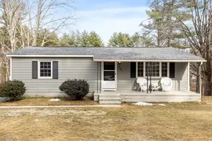 1256 Mammoth Rd, Pelham, NH 03076 - Photo 1