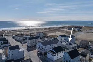 14-16 Dover Ave, Hampton, NH 03842 - Photo 1
