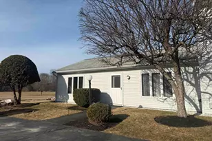 7 Kyle Dr, Newport, NH 03773 - Photo 1