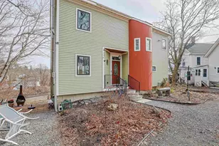 42 N Main St, Boscawen, NH 03303 - Photo 1