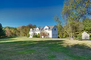 18 Shannon Way, Brentwood, NH 03833 - Photo 1