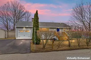 17 Winchester St, Portsmouth, NH 03801 - Photo 1