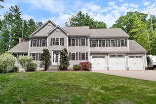 16 Horseshoe Rd, Windham, NH 03087 - Photo 1