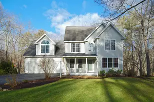 34 Kinloch Dr, Stratham, NH 03885 - Photo 1