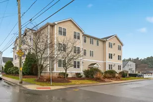 15 Lovell St, Nashua, NH 03060 - Photo 1