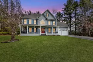 19 Melissa Cir, Pelham, NH 03076 - Photo 1