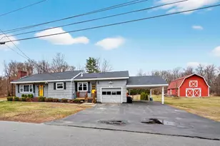 39 Rolfe St, Concord, NH 03303 - Photo 1