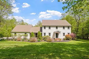 211 Hedgerose Ln, Hopkinton, NH 03229 - Photo 1