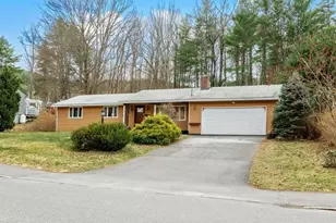 79 East St, Claremont, NH 03743 - Photo 1