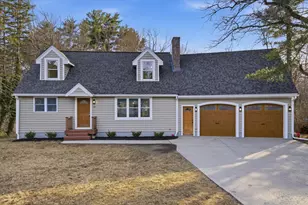 14 Ayer Cir, Seabrook, NH 03874 - Photo 1