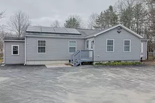 265 Lowell St, Rochester, NH 03867 - Photo 1