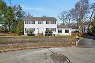 8 Katie Ln, Nashua, NH 03062 - Photo 1