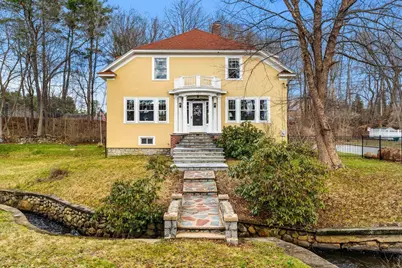 483 Walnut Street, Manchester, NH 03104 - Photo 1