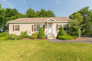 6 Mapleshade Dr, Nashua, NH 03062 - Photo 1