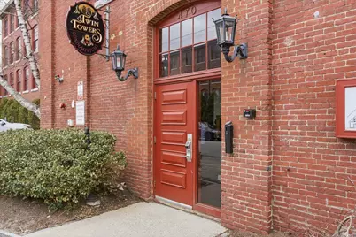 470 Silver Street #222, Manchester, NH 03103 - Photo 1