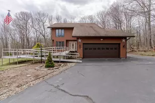 23 Blue Hills Dr, Rochester, NH 03839 - Photo 1