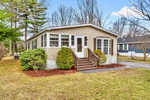 166 Eagle Dr, Rochester, NH 03868 - Photo 1