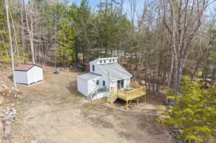 322 Long Shores Dr, Barrington, NH 03825 - Photo 1