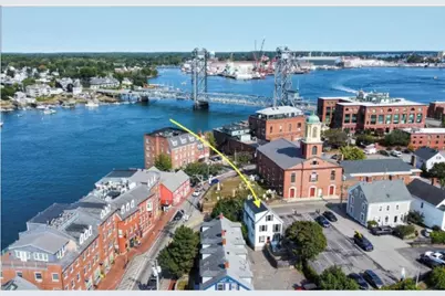 132 Chapel Street, Portsmouth, NH 03801 - Photo 1