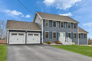 117 Timber Ridge Dr, Milford, NH 03055 - Photo 1