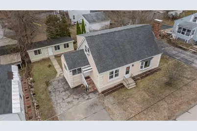 31 Rosemont Avenue, Manchester, NH 03103 - Photo 1