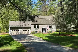 4 Schoolhouse Rd, Amherst, NH 03031 - Photo 1