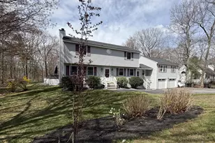 14 Garvin Rd, Derry, NH 03038 - Photo 1