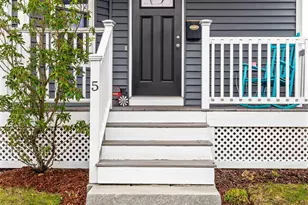 5 Arlington Ave, Nashua, NH 03060 - Photo 1