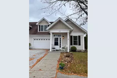 109 Garden Circle, St. Albans Town,  05478 - Photo 1