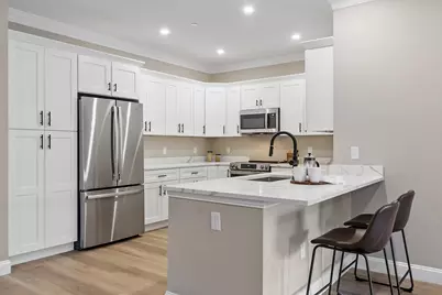 10100 S Willow Street #205, Manchester, NH 03103 - Photo 1