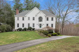 26 Greenfield Dr, Plaistow, NH 03865 - Photo 1