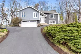 9 Onyx Ln, Portsmouth, NH 03801 - Photo 1