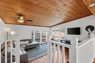 120 Pond St, Newton, NH 03858 - Photo 1