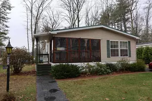422 Friar Tuck Dr, Exeter, NH 03833 - Photo 1