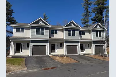 8A Dearborn Circle, Goffstown, NH 03045 - Photo 1