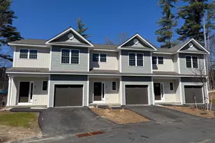 8A Dearborn Circle, Goffstown, NH 03045 - Photo 1