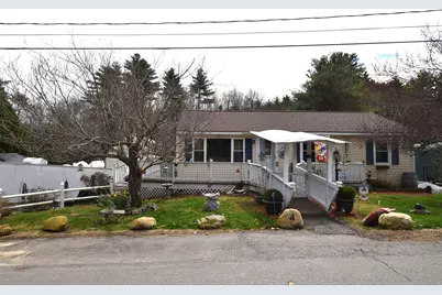 4 Independence Avenue, Kingston, NH 03848 - Photo 1