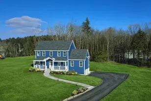 25 Blaisdell Ct, Raymond, NH 03077 - Photo 1