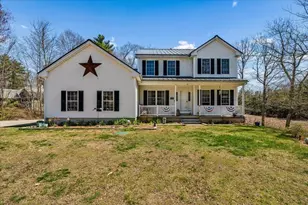 85 Odell Rd, Sandown, NH 03873 - Photo 1
