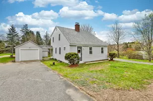 17 Derry Rd, Chester, NH 03036 - Photo 1
