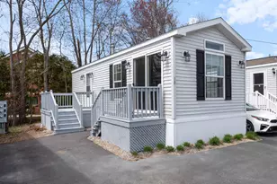 13 Brookwood Dr, Salem, NH 03079 - Photo 1