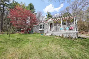222 Hampstead Rd, Derry, NH 03038 - Photo 1