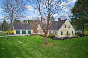 6 Fifield Ln, Stratham, NH 03885 - Photo 1