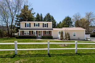 9 Carolan Ave, Hampton, NH 03842 - Photo 1