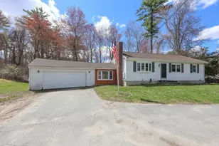 95 Turkey Hill Rd, Merrimack, NH 03054 - Photo 1