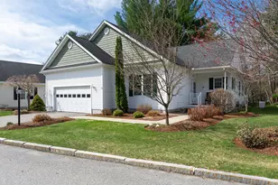 16 Nevins Dr, Londonderry, NH 03053 - Photo 1