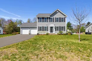 45 Windsewpt Rd, Manchester, NH 03109 - Photo 1