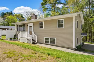 26 Pineridge St, Goffstown, NH 03045 - Photo 1