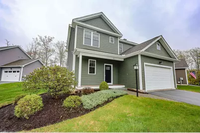 37 Redwood Way, Manchester, NH 03102 - Photo 1