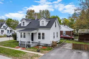 4 Master St, Manchester, NH 03102 - Photo 1